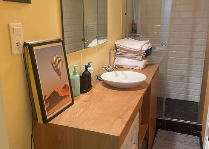 Daire Le Marais & Large Big Spacious Charming Parisian Flat *