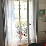 Le Marais & Large Big Spacious Charming Parisian Flat Appartement *
