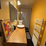 Le Marais & Large Big Spacious Charming Parisian Flat *